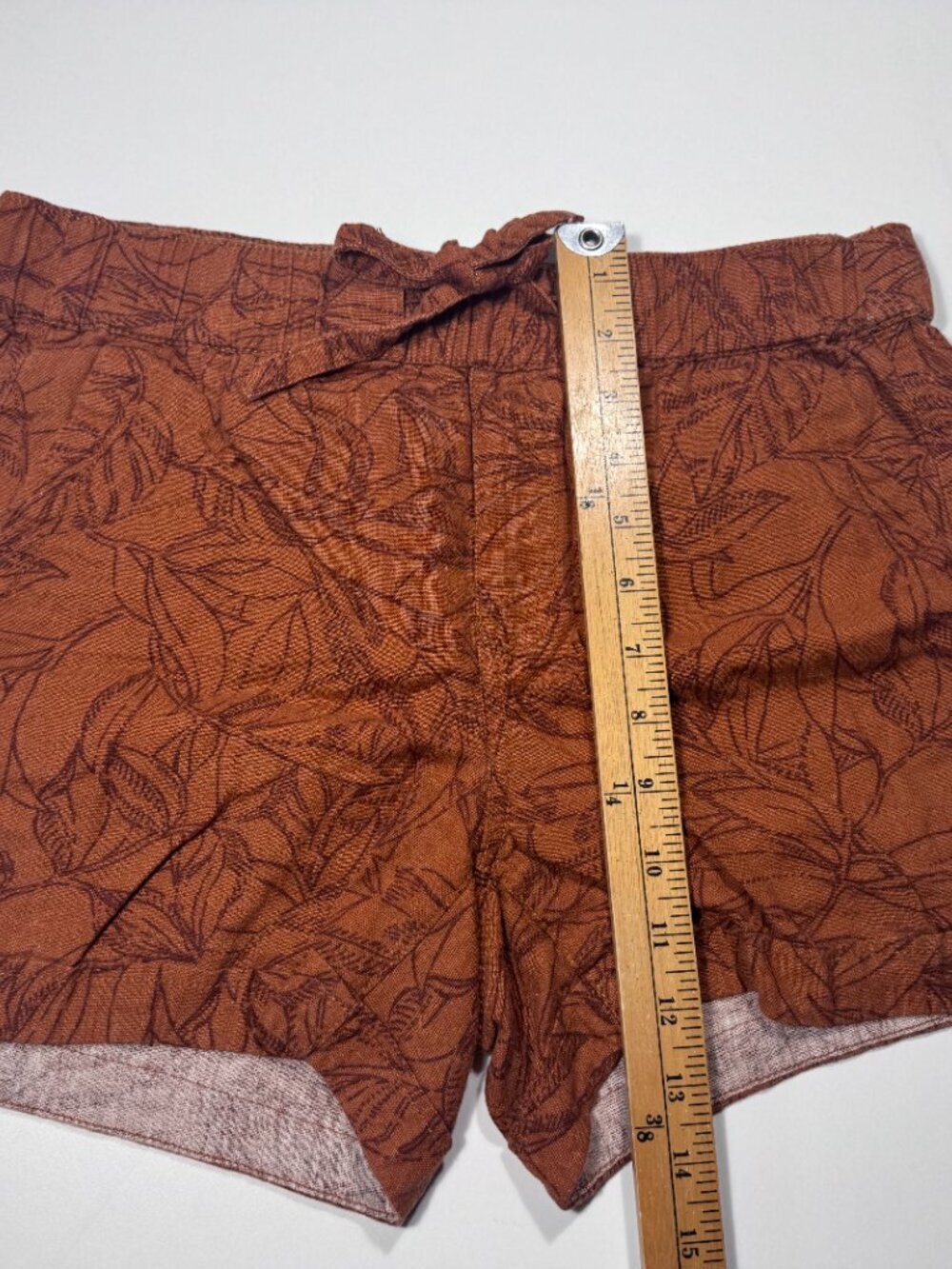 Reitmans Linen Blend Leaf Print Pull-On Shorts – Size 4 - Picture 4 of 10